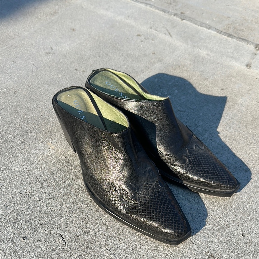 Guess Black Mules Sleek and Stylish